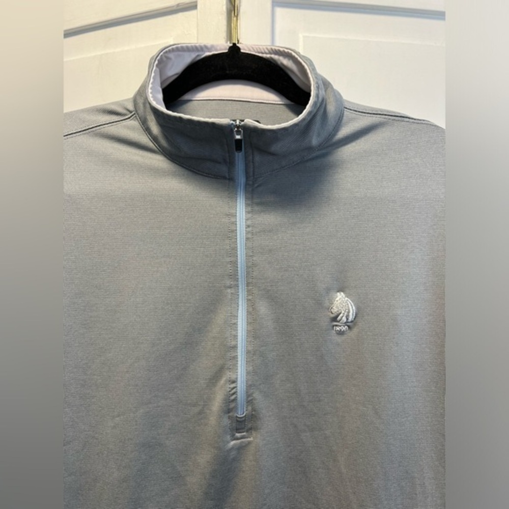 Straight Down 1/4 Zip Golf Pullover Size Men’s Small Color Gray